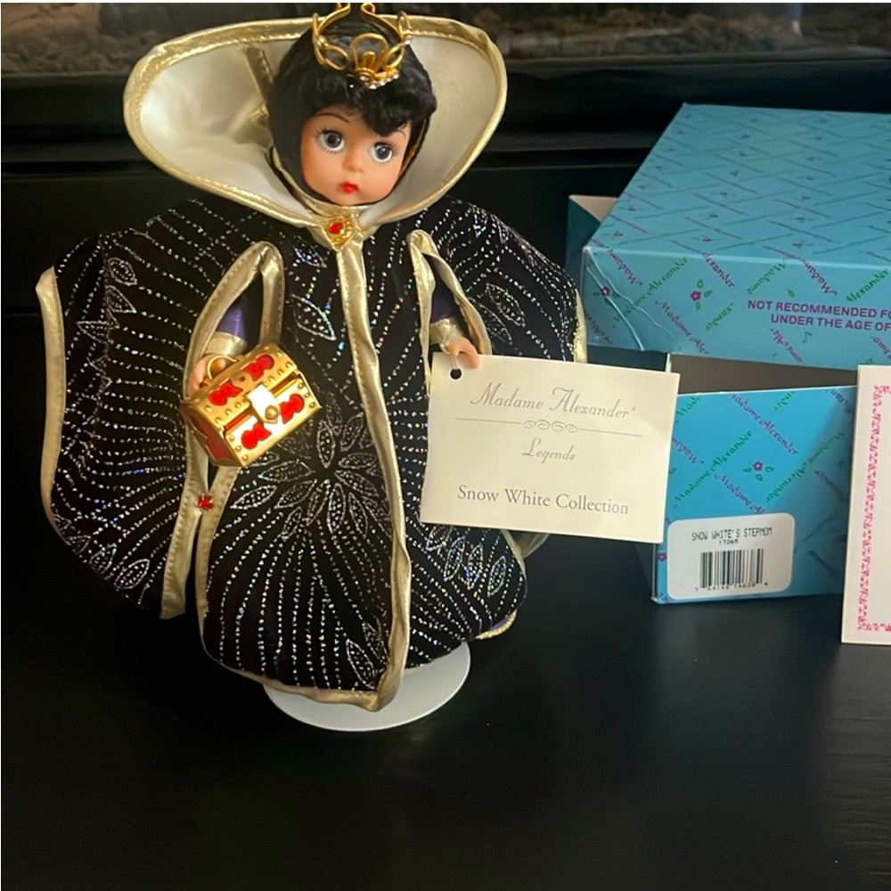 Madame Alexander Snow White’s Stepmother